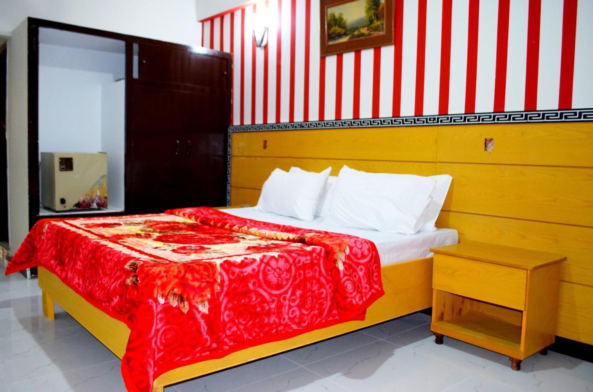 Hotel Al Badar Rawalpindi Dış mekan fotoğraf