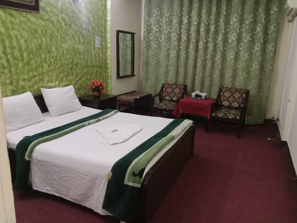 Hotel Al Badar Rawalpindi Dış mekan fotoğraf